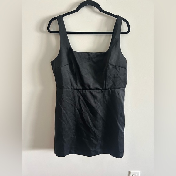 a new day Dresses & Skirts - A New Day LBD little black dress Black Sheath Dress Sleeveless Scoop Neck 12